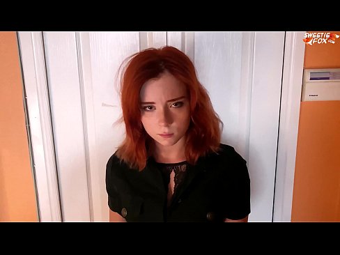 ❤️ Guarda de Segurança Punida Mulher Bonita por Roubo em Loja - Cum In Mouth ️❌ Porno real vídeo em nós ☑