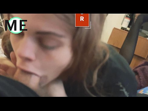 ❤️ Garganta, meia-calça rasgada e calcanhar rasgado é agradável de conhecer ️❌ Porno real vídeo em nós ☑